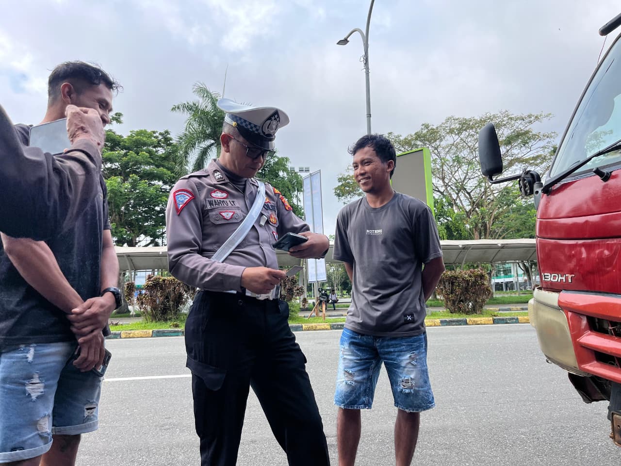 Operasi Pajak Kendaraan di Samarinda, Pengendara Keluhkan Keterlambatan
